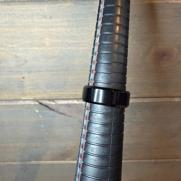 Black Band Ring - Picture 4 of 5